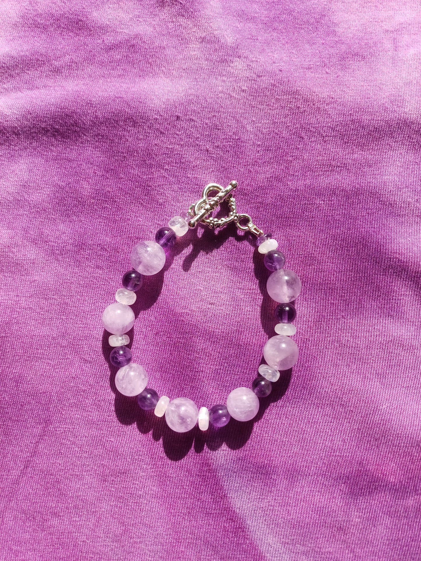 bracelet lilac
