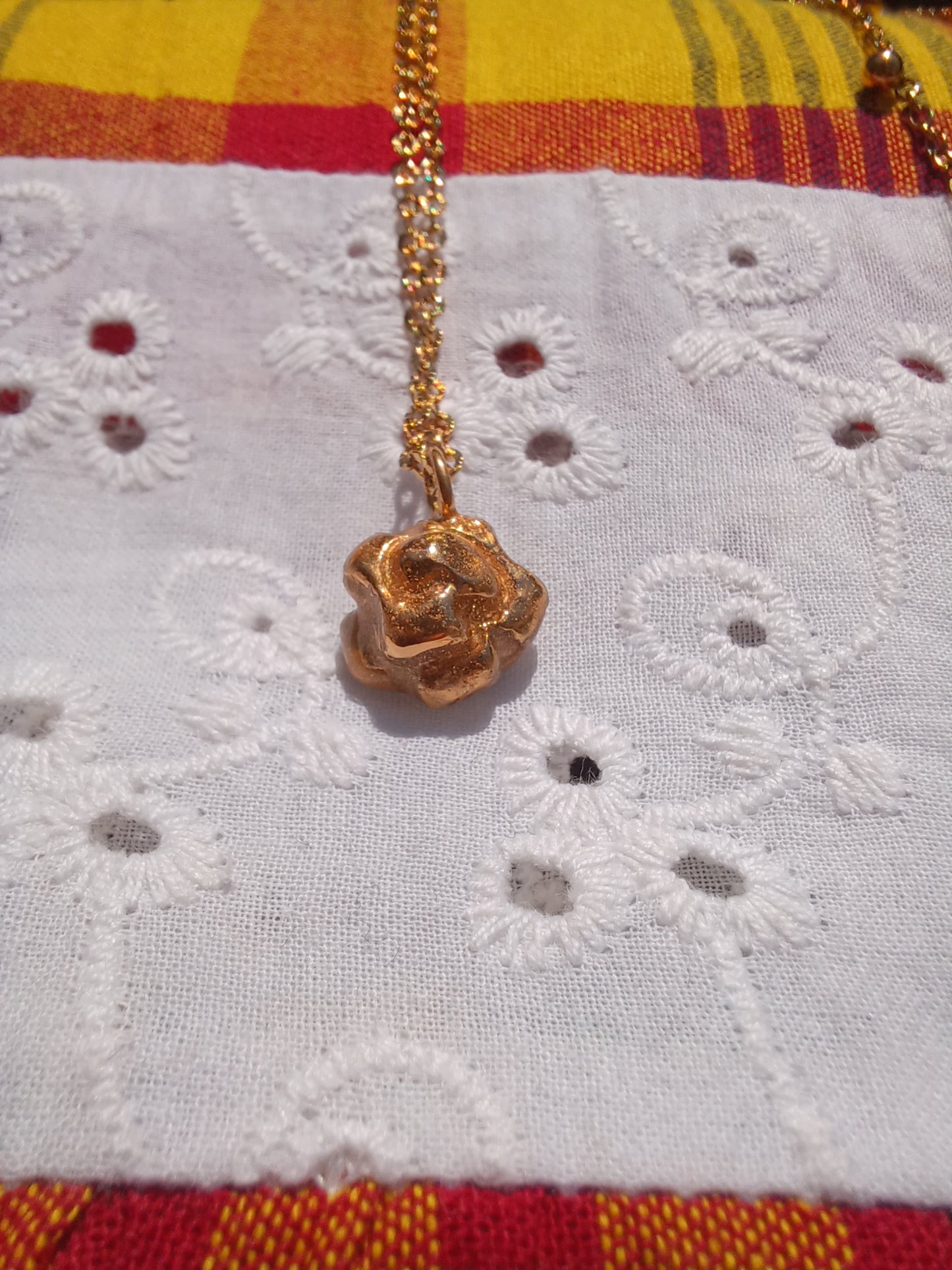 collier pomme cannelle